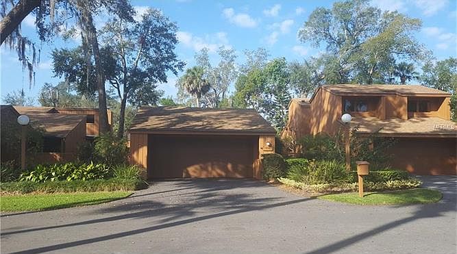 1st image of 108 Oaks Ct