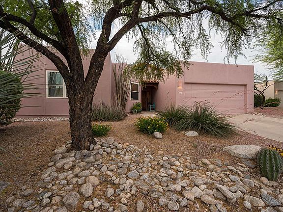 2nd image of 557 E Squirrel Tail Dr