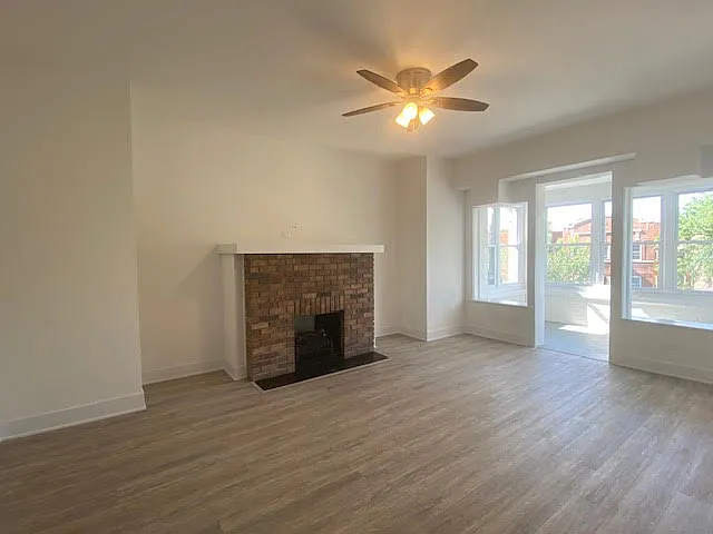 3 bed, 1.5 bath, $2,995 — Photo 4