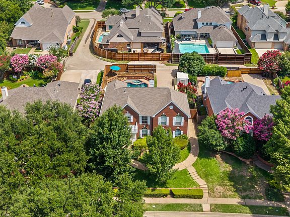 4th image of 669 Water Oak Dr