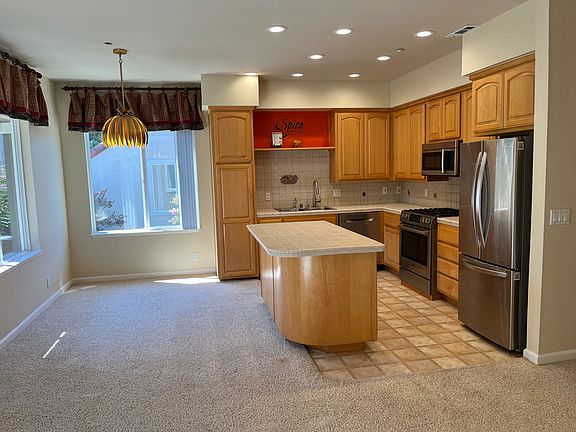 4th image of 295 Tradewinds Dr APT 201