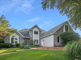 15750 Clarendon Hills Dr, Granger, IN