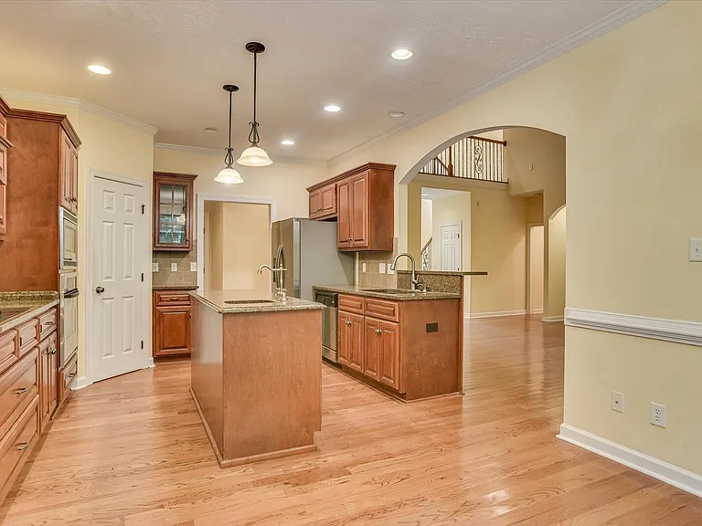 2103 Wythe Dr — Photo 16
