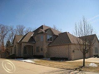 1st image of 6476 Enclave Dr #1
