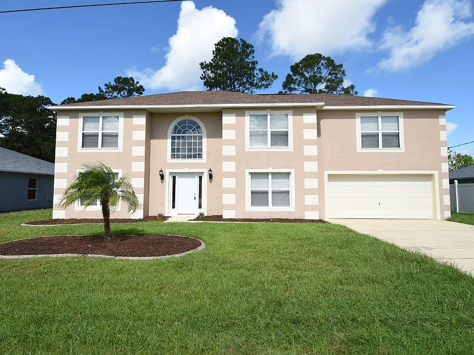 27 Riverdale Ln