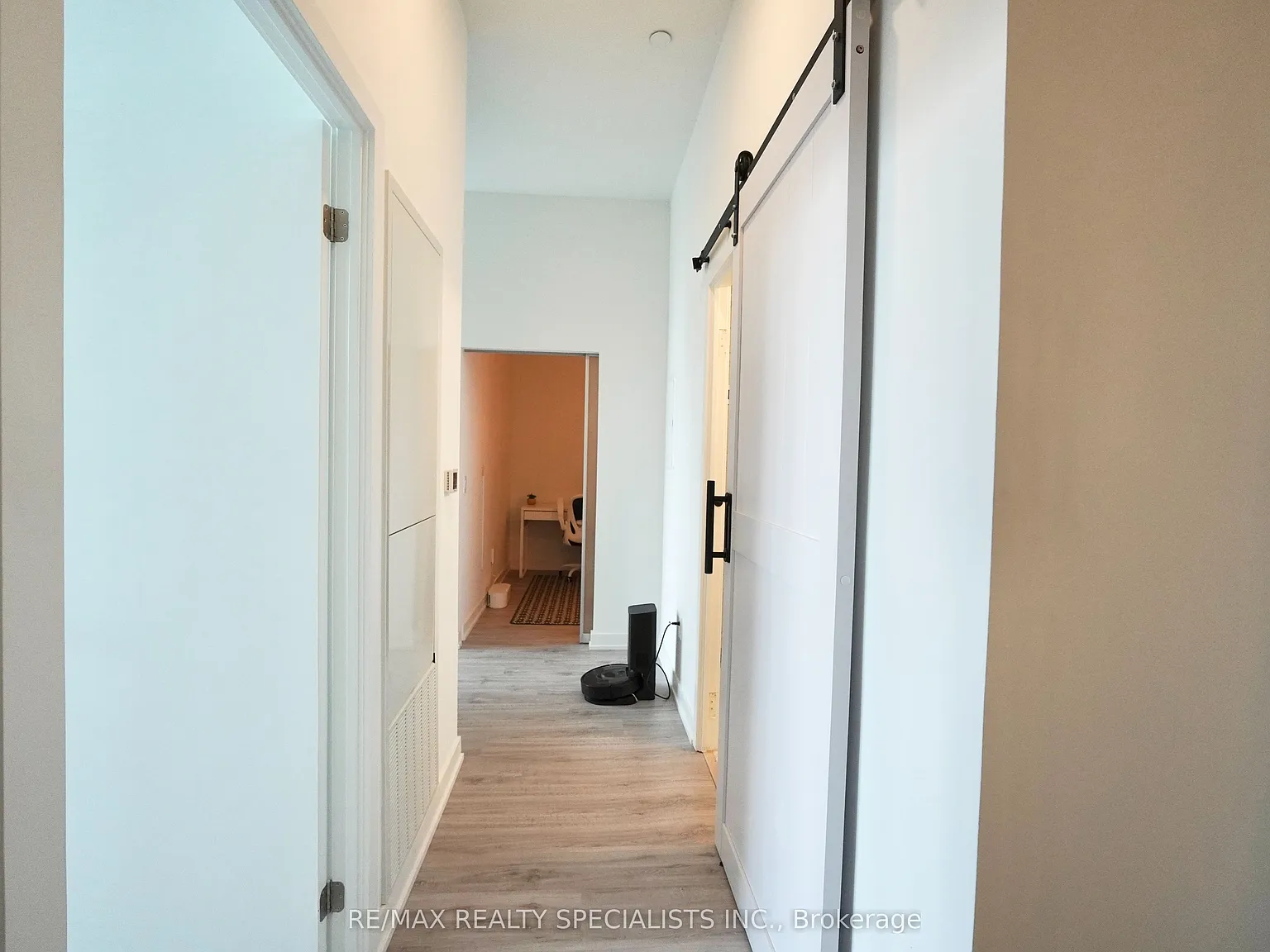 2 bed, $2,850 — Photo 4