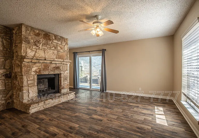 3421 Turnabout Loop — Photo 6