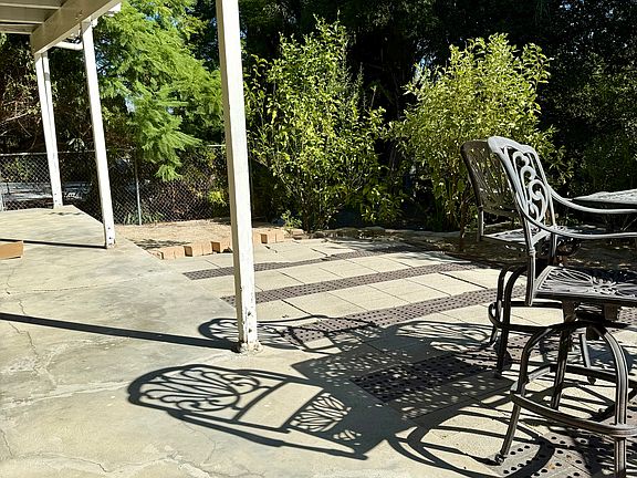 2nd image of 21451 Salamanca Ave #2