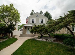 3535 S Pine AVENUE, Milwaukee, WI 53207