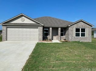107 Coy Ln, Beebe, AR 72012