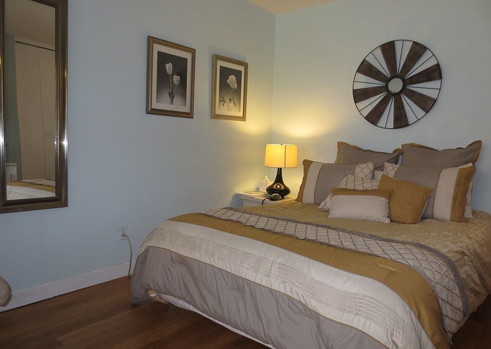 1st image of 200 E 58th St APT 5F