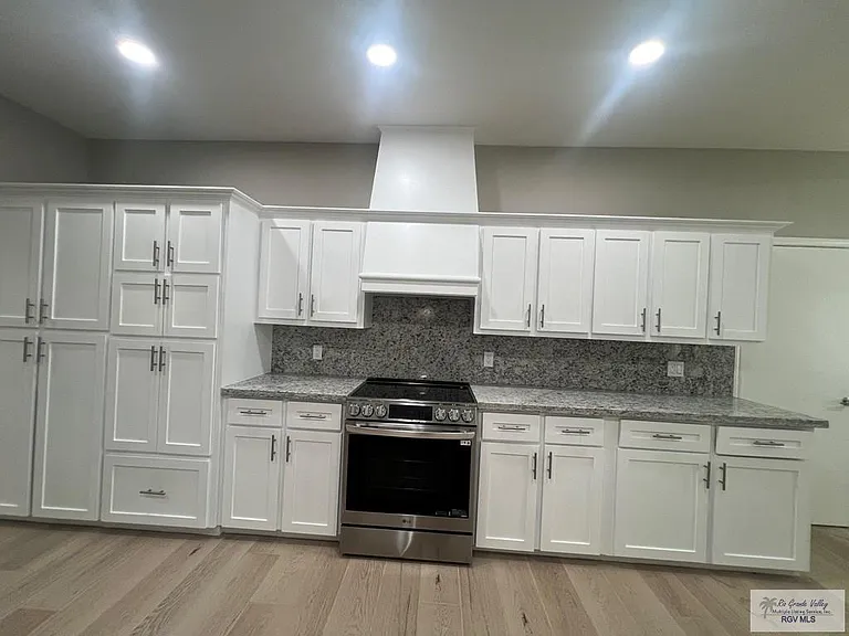 3 Conquistador St #3 — Photo 25