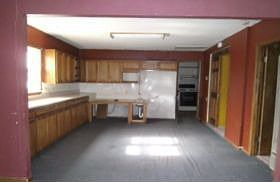 4th image of 1011 S Western St