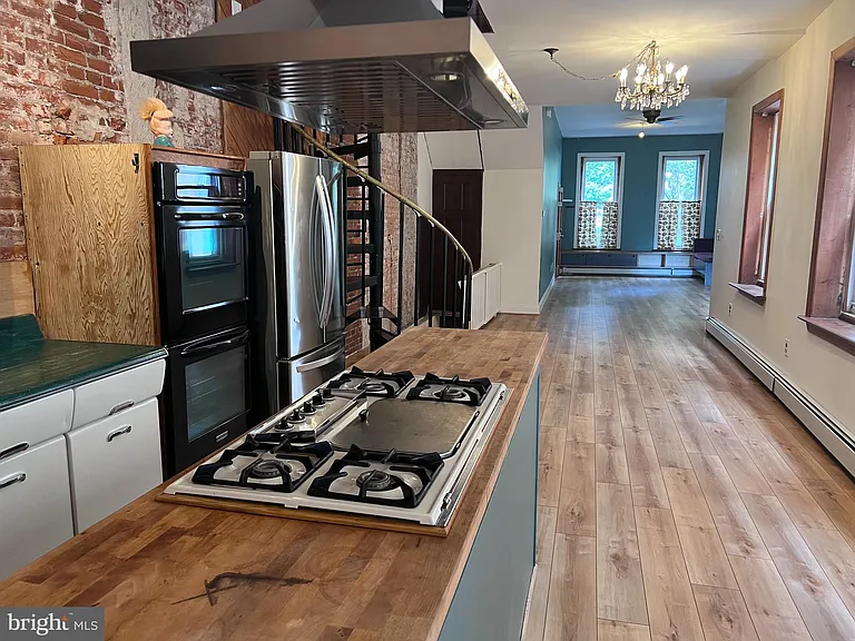 2109 N Howard St #1 — Photo 10