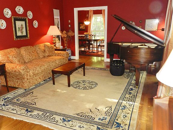 5th image of 3529 Primrose Ave