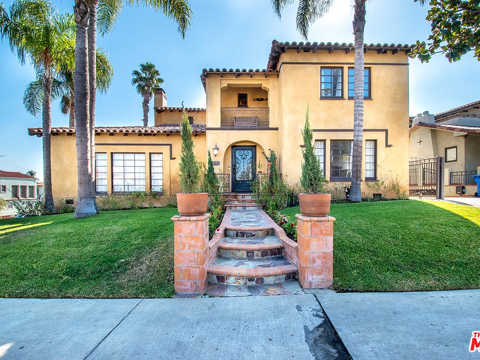 1st image of 4936 Angeles Vista Blvd