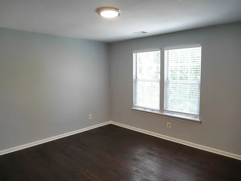 13706 Primrose Ct — Photo 21