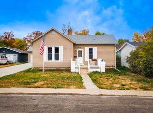 304 N 11th St, Norfolk, NE 68701