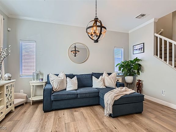 4th image of 6092 Alameda Padre Ave