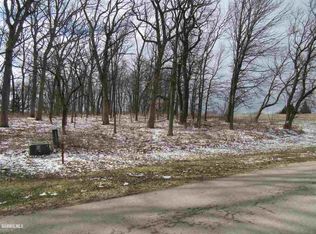 21-67 Lake Carroll Blvd, Lanark, IL 61046