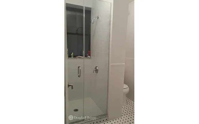 Rented by Douglas Elliman | media 17