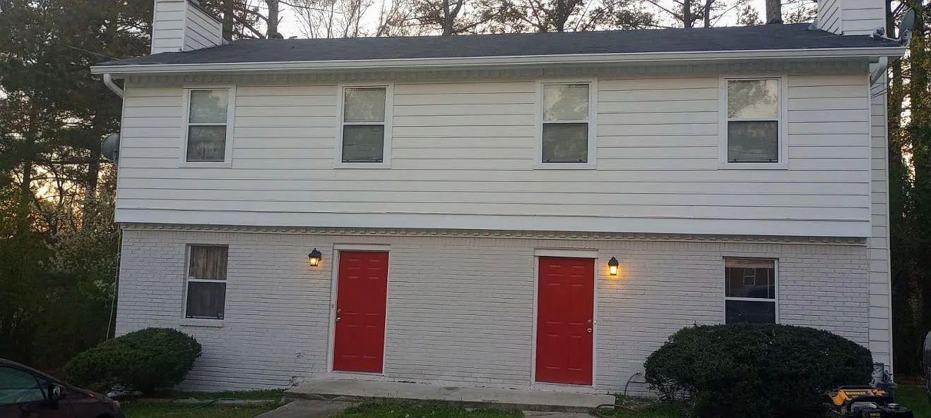 2 bed, 2.5 bath, 1200 sqft, $1,350 — Photo 2