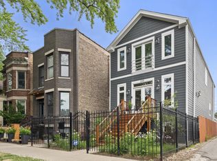 2114 W Wellington Ave, Chicago, IL 60618