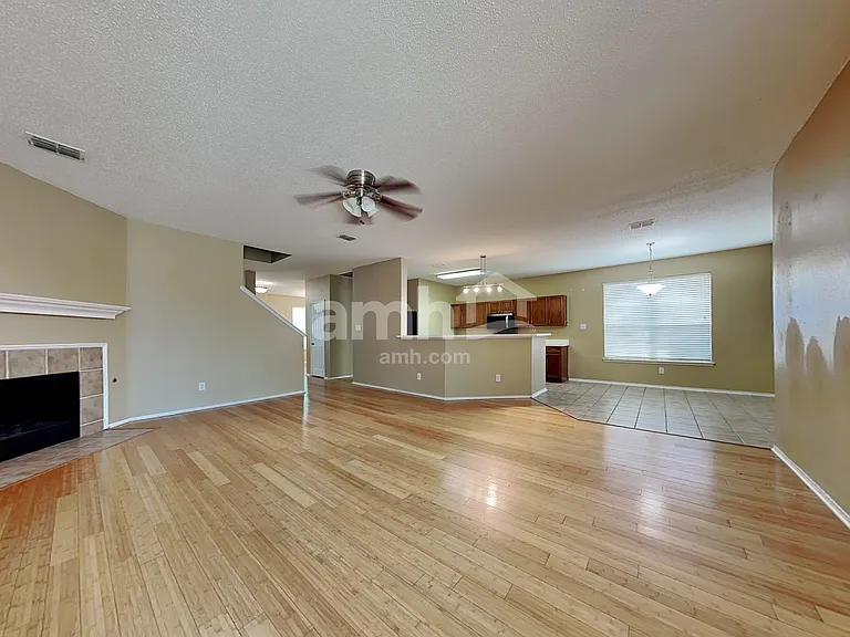 2821 Bentridge Dr — Photo 10