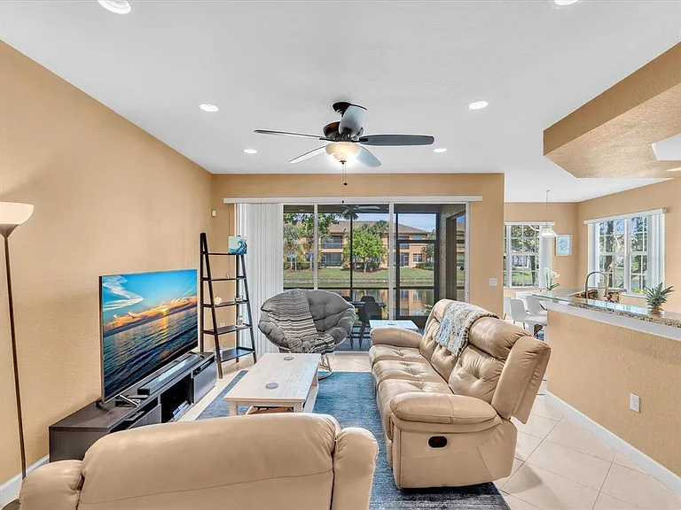 8025 NW 127th Ln #4-C — Photo 12