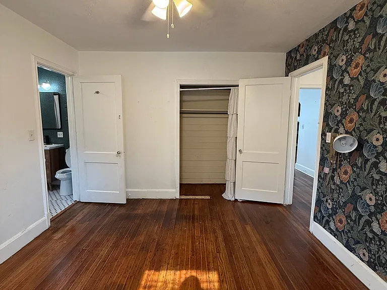 718 E 15th Ave — Photo 33