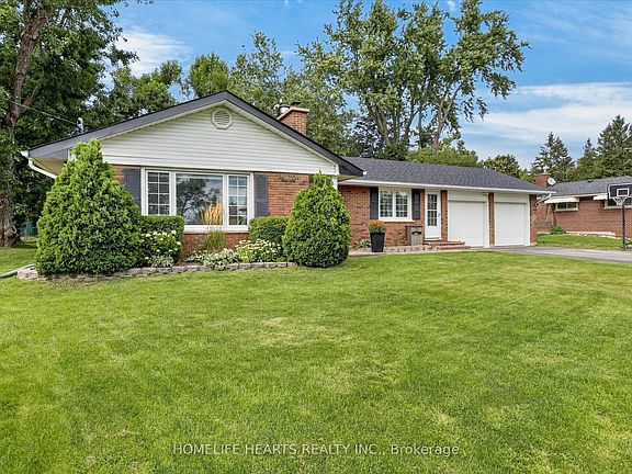 2nd image of 6 Terraview Heights Dr