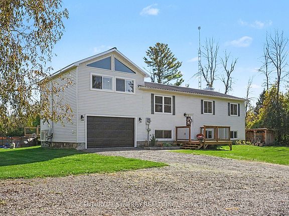 3rd image of 118 Weedmark Rd