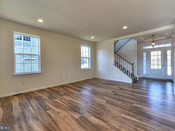 5th image of 26407 East Old Gate Dr