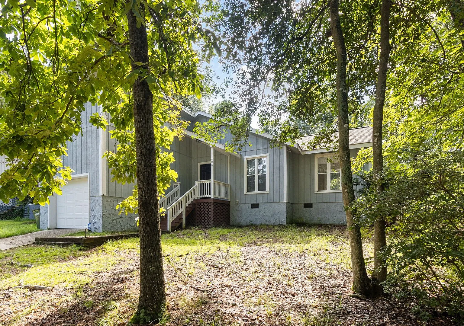 3 Bedroom/2 Bath Home — Photo 2
