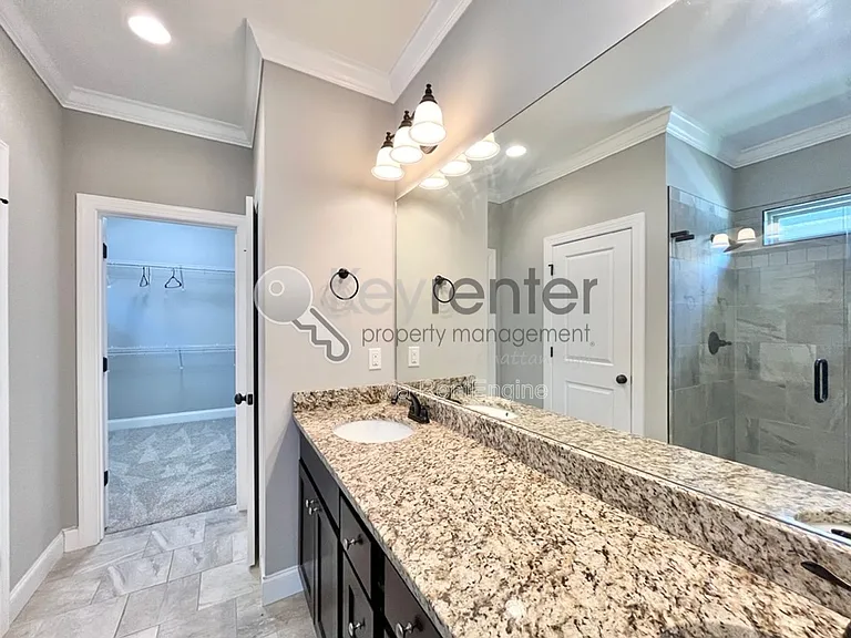 2758 Waterhaven Dr — Photo 17