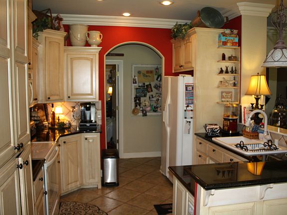 5th image of 207 Tunbridge Dr