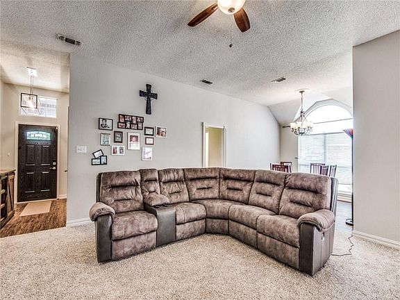 4th image of 6024 Bent Creek Dr