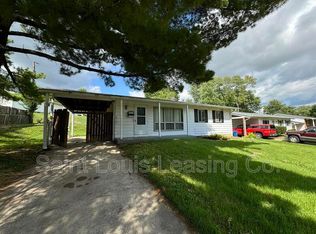 1569 Ville Angela Ln, Hazelwood, MO