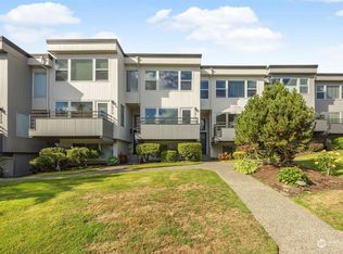 10114 NE 63rd St #5, Kirkland, WA 98033