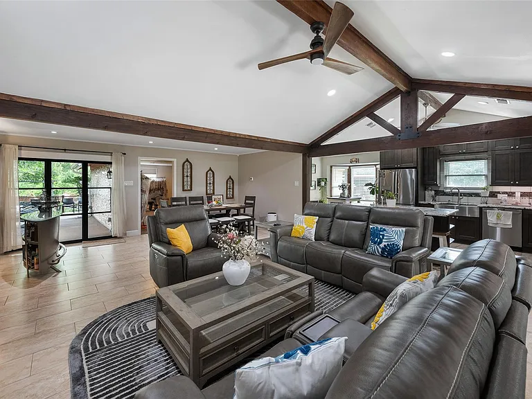 301 Oak Ridge Rd — Photo 10