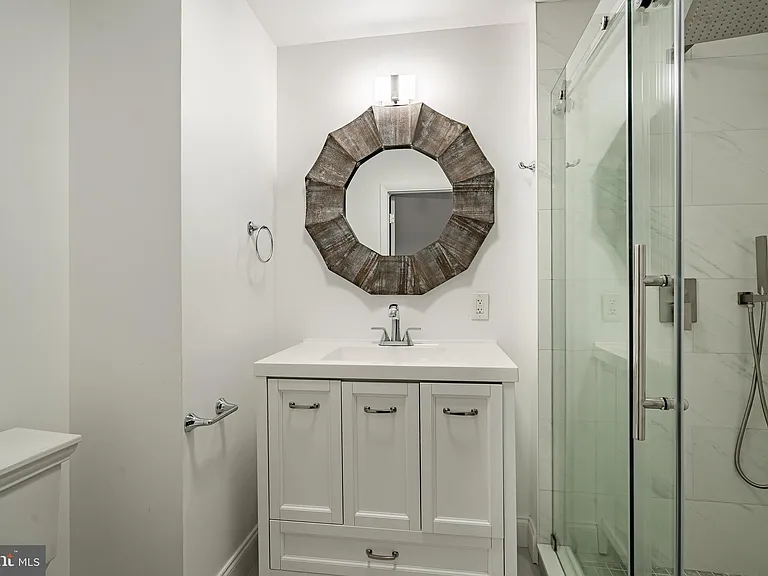 21510 Valley Forge Cir #1510 — Photo 18