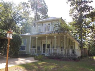 87 W Daisy Dr, Point Washington, FL 32459