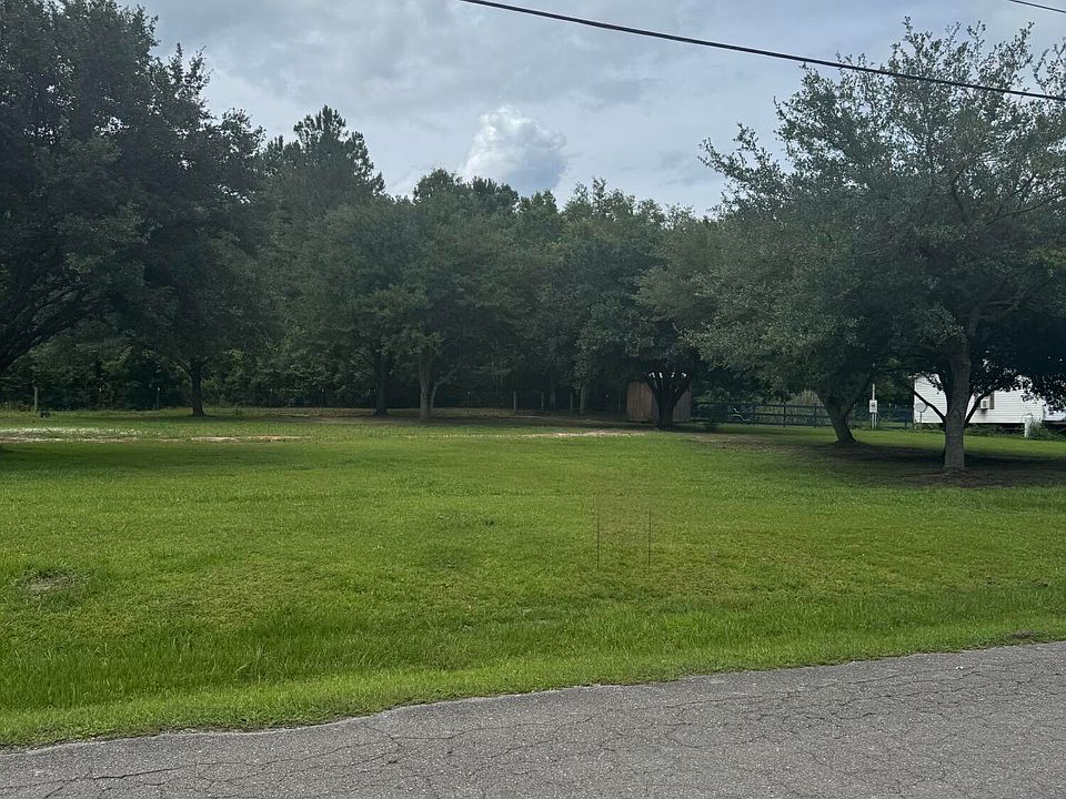 1st image of 18571 Riverline Dr W