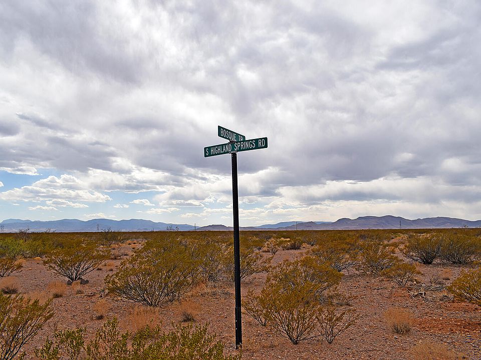 1st image of 5 Bosque Trl