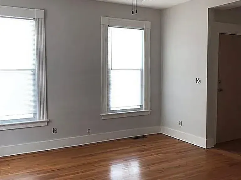 181 Main St #2 — Photo 1