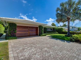 153 Worth Ct S, West Palm Beach, FL 33405