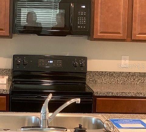 5th image of 15428 Broad Brush Dr