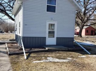417 Duluth Ave S, Thief River Falls, MN 56701