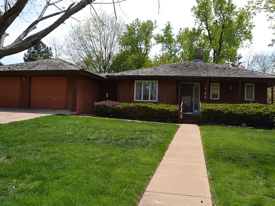 Front of house
