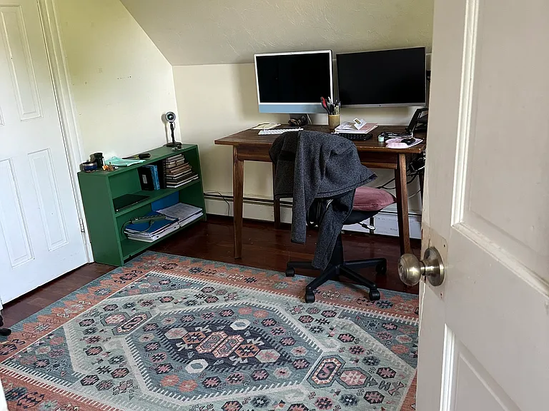 15-17 Etna St #15 — Photo 11